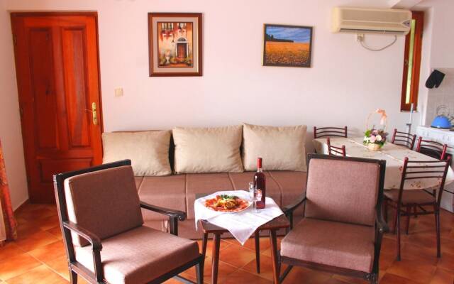Apartments Sveti Stefan NR Lux