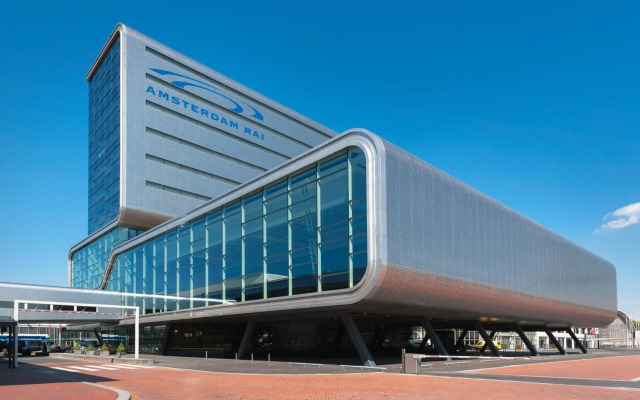 ibis Styles Amsterdam Airport (new)