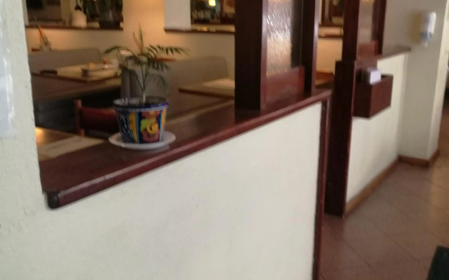 Hotel Roble