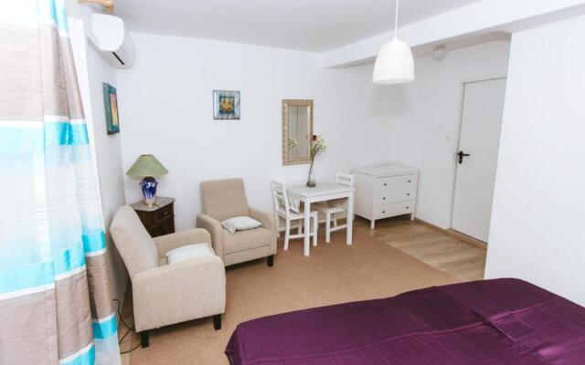 Apartments Ille