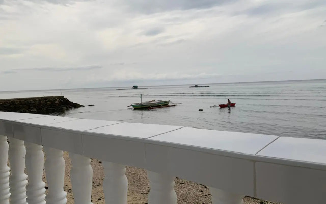 LUNA OSLOB TRAVELLERS INN - Beach Front
