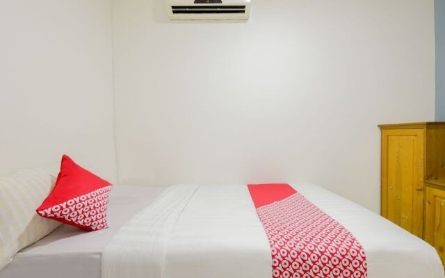 Oyo 878 Loka Indah Residence