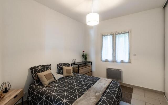 U Nidu - à Ajaccio, Magnifique appartement 4 couchages vue mer