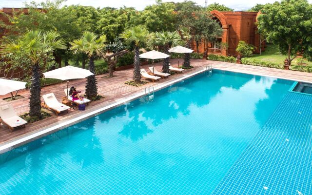Heritage Bagan Hotel