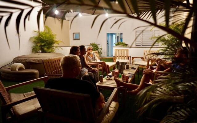 Oasis Cali Hostel