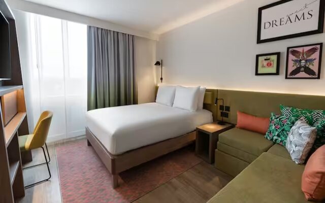 Hampton By Hilton Kuwait Salmiya