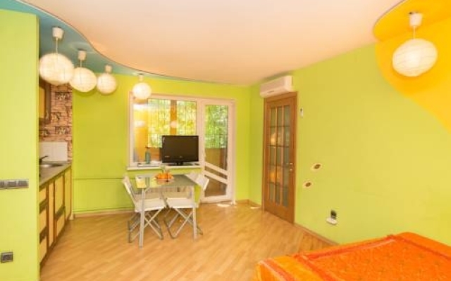 Alexandria Living Quarters na Lenina
