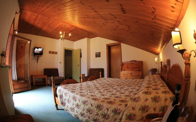 Hotel Cristina
