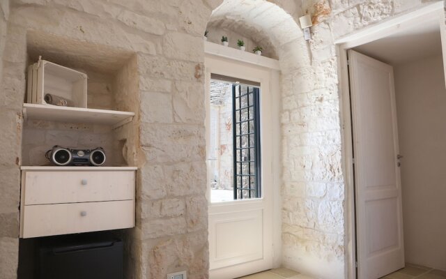 TD Trulli della Magnolia Trulli w/ Amazing Garden