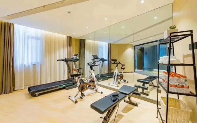 Atour Hotel Shangrao Zhongxin Square