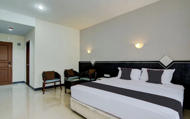 Townhouse Oak Pekanbaru near Mall Pekanbaru formerly Hotel Grand Sahara