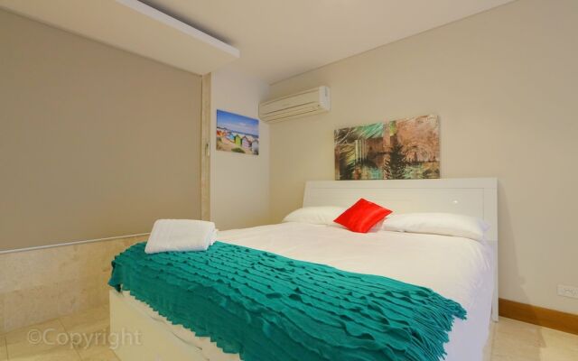 Santai King Studio 217