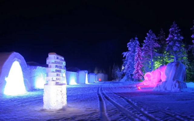 Lapland Hotel Snow Village