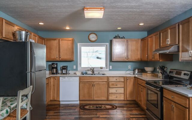 Bearadise Found 5 Bedroom House