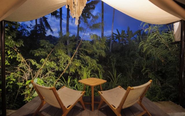 Camani Glamping