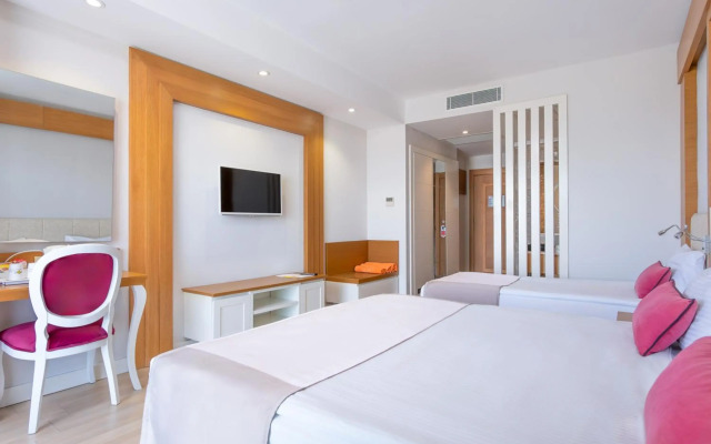 Port Nature Luxury Resort & Spa – All Inclusive