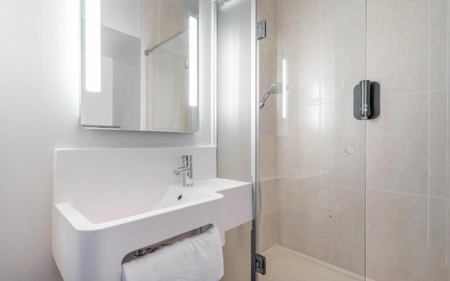 B&B HOTEL Marseille Euromed