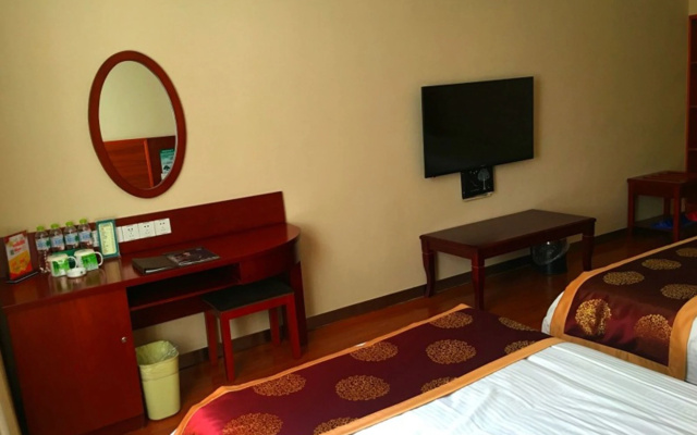 GreenTree Inn JiangSu YanCheng JianHu ShangGang Bus Station Freeway 204 Express Hotel – Guest Rooms – Yancheng