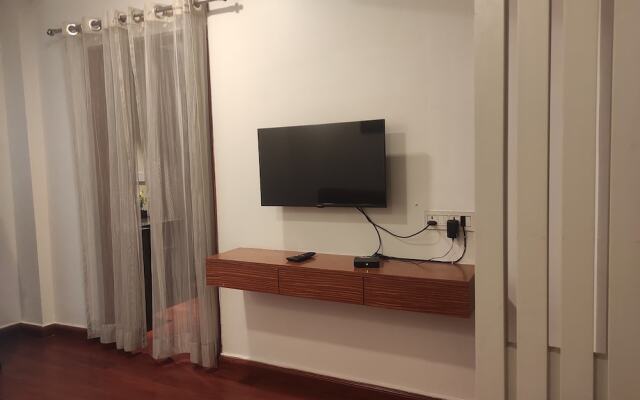 Hotel Obsidian Blue