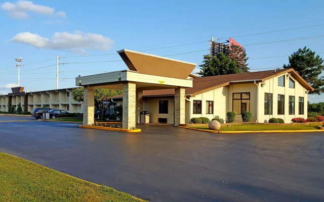 Lexington Inn & Suites NW Chicago Elgin