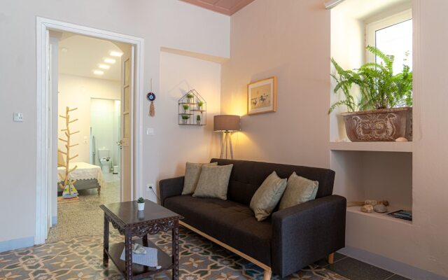 Castle Abaso Boutique Apartments