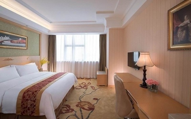 Vienna International Hotel Guangzhou Xintang Jean Fangzhicheng