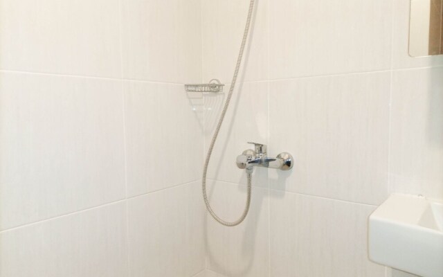 Elegant And Cozy Studio Barsa City Apartment