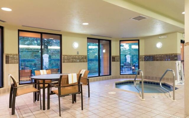 Courtyard Traverse City