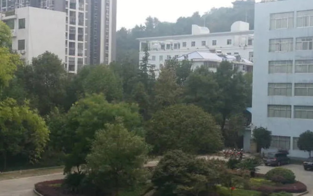 Eastern Air Tour Hotel