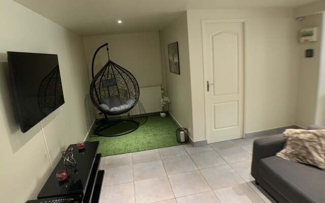 Appartement cosy proche Roissy CDG Astérix DisneyLand Paris