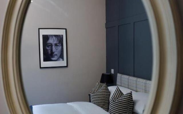 Rooms at The Exeter Arms Easton