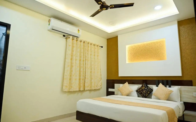 Hotel Golden Bliss