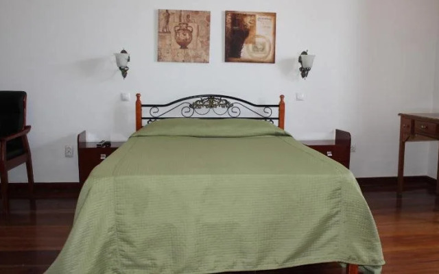 Hotel Residencial Savana