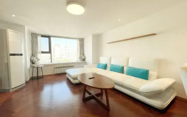Hongqiao Aegean LOFT Apartment