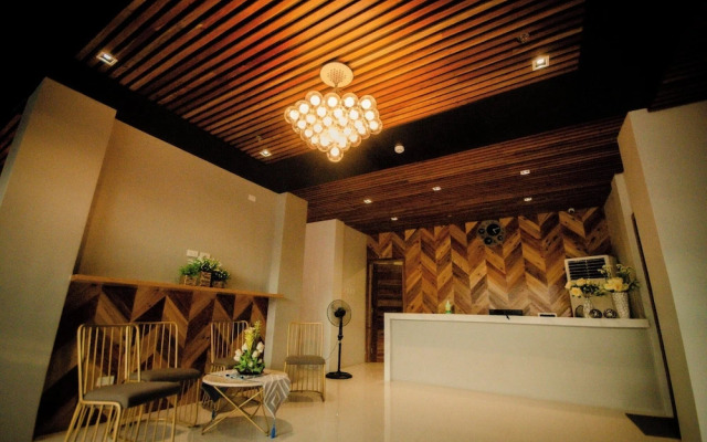 Rudhil's Place Hotel
