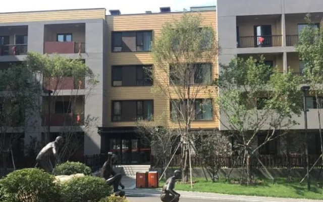 Qingshan Inn