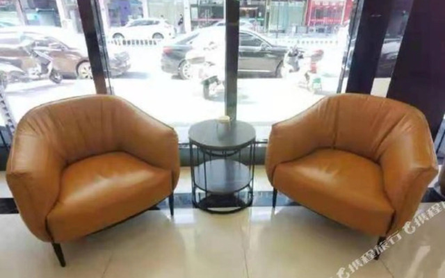 Qingman Light Luxury Hotel (Linping Qiosi Subway Station)