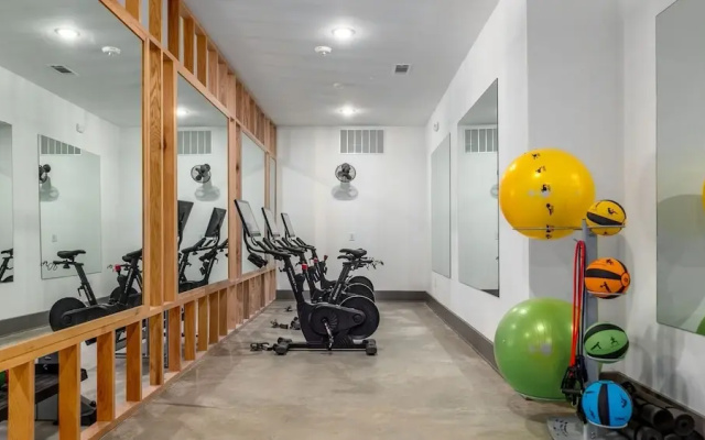 Landing Furnished Apartments - Northwest Charlotte