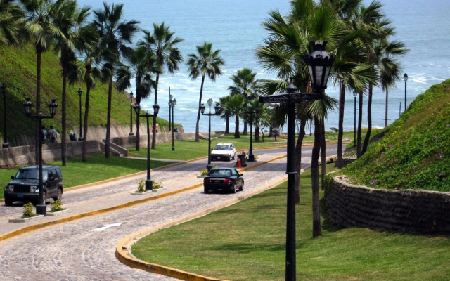 Apartamentos Lima 501