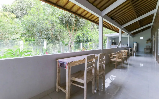 Cahya Guesthouse