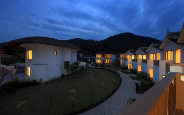 Lemon Tree Premier Resort Corbett