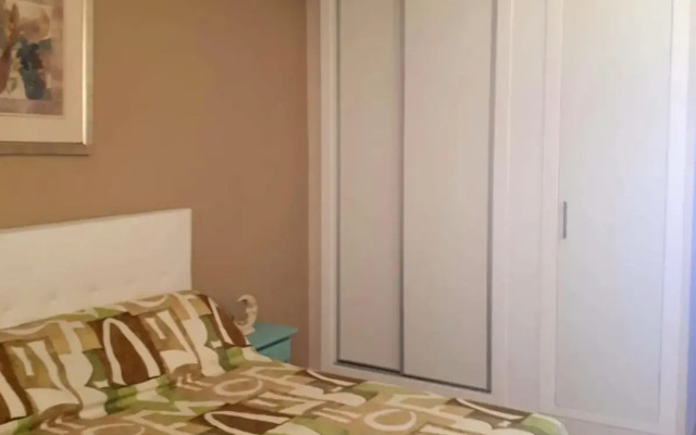 Paradise Court Aparthotel