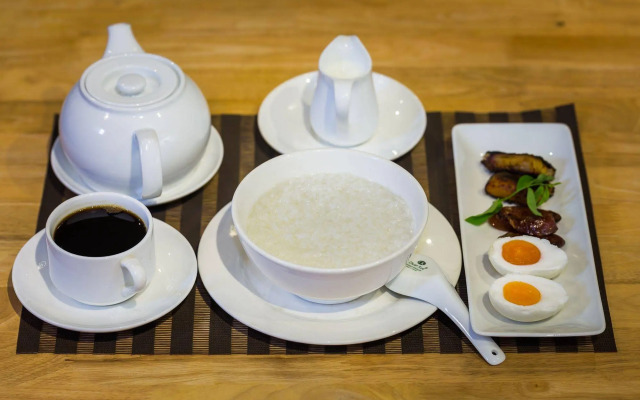 Ashia Hotel & Lounge
