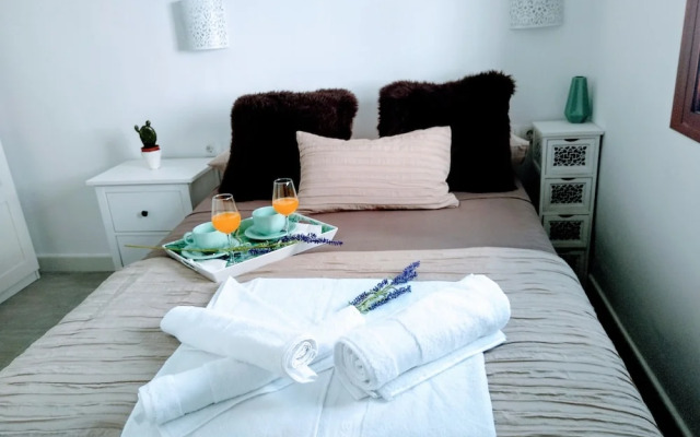 Wish Suite Patio de la Flores