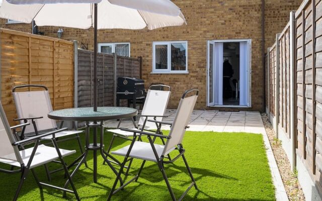 Luxurious 2-bed House in Dartford