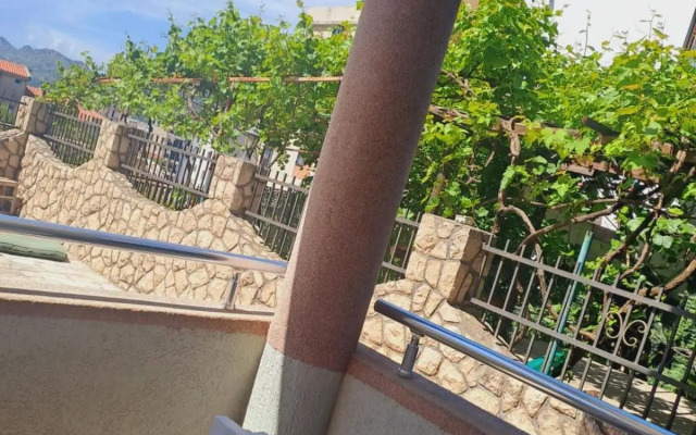 Sea House Apartments