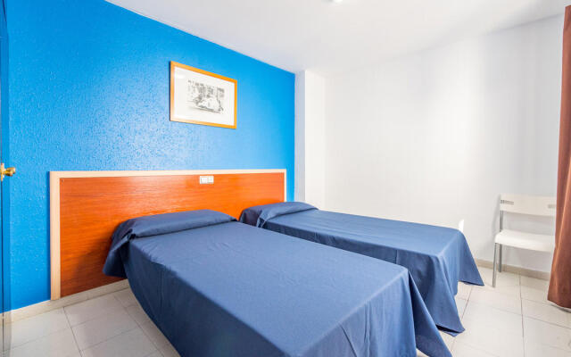 Apartaments AR Monjardí