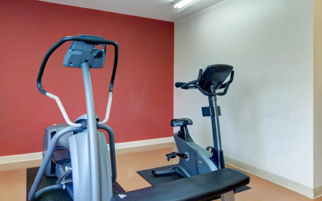 Suburban Studios Sterling - Washington Dulles