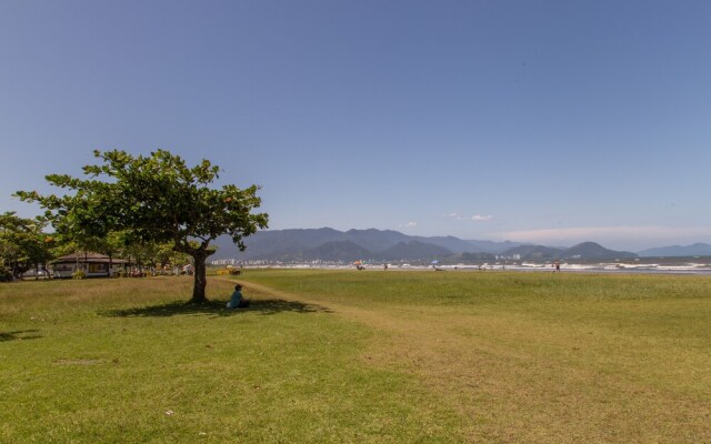 OBA 44 - Beach house in front of the sea - Caraguatatuba