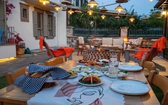 Ajlan Hotel Cunda
